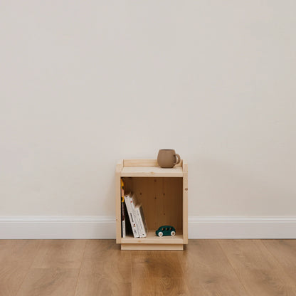 Mitwachsender Nachttisch EverGrow