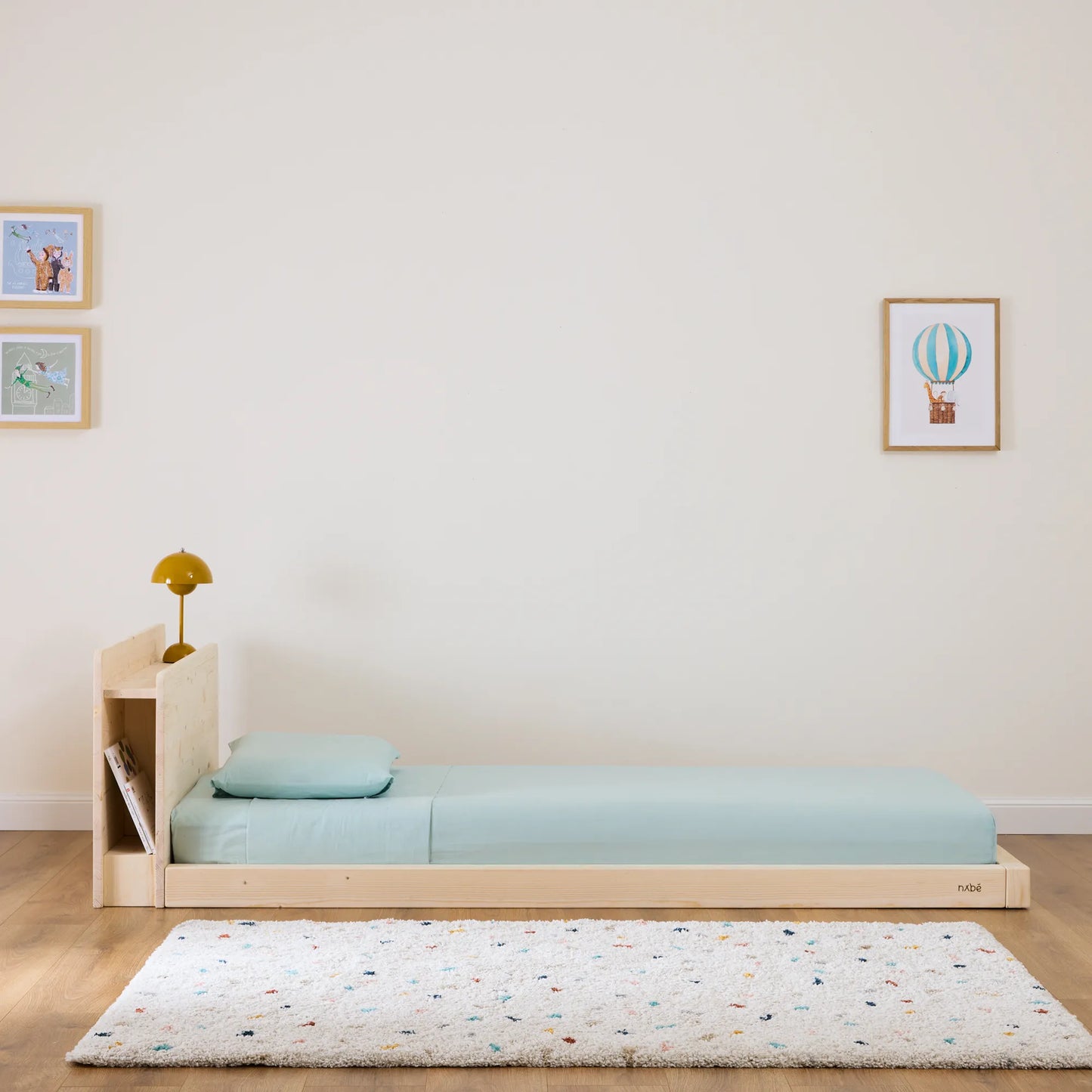 Mitwachsendes Kinderbett mit Stauraum-Kopfteil zero+ Fun