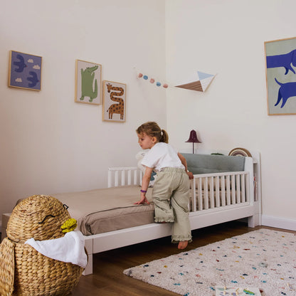 Mitwachsendes Kinderbett mit Stauraum-Kopfteil zero+ Fun bio paint