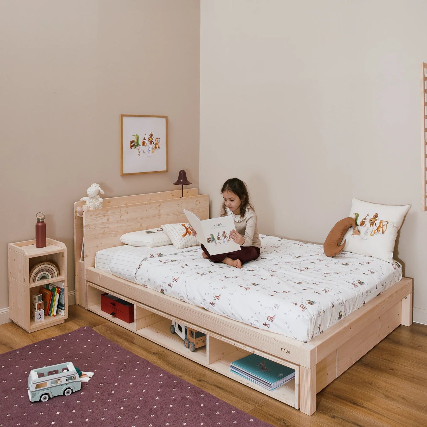 Mitwachsender Nachttisch EverGrow