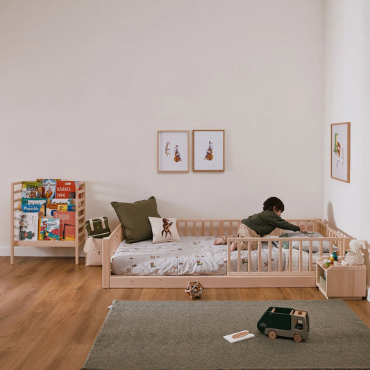 Mitwachsendes Bücherregal für Kinder EverGrow