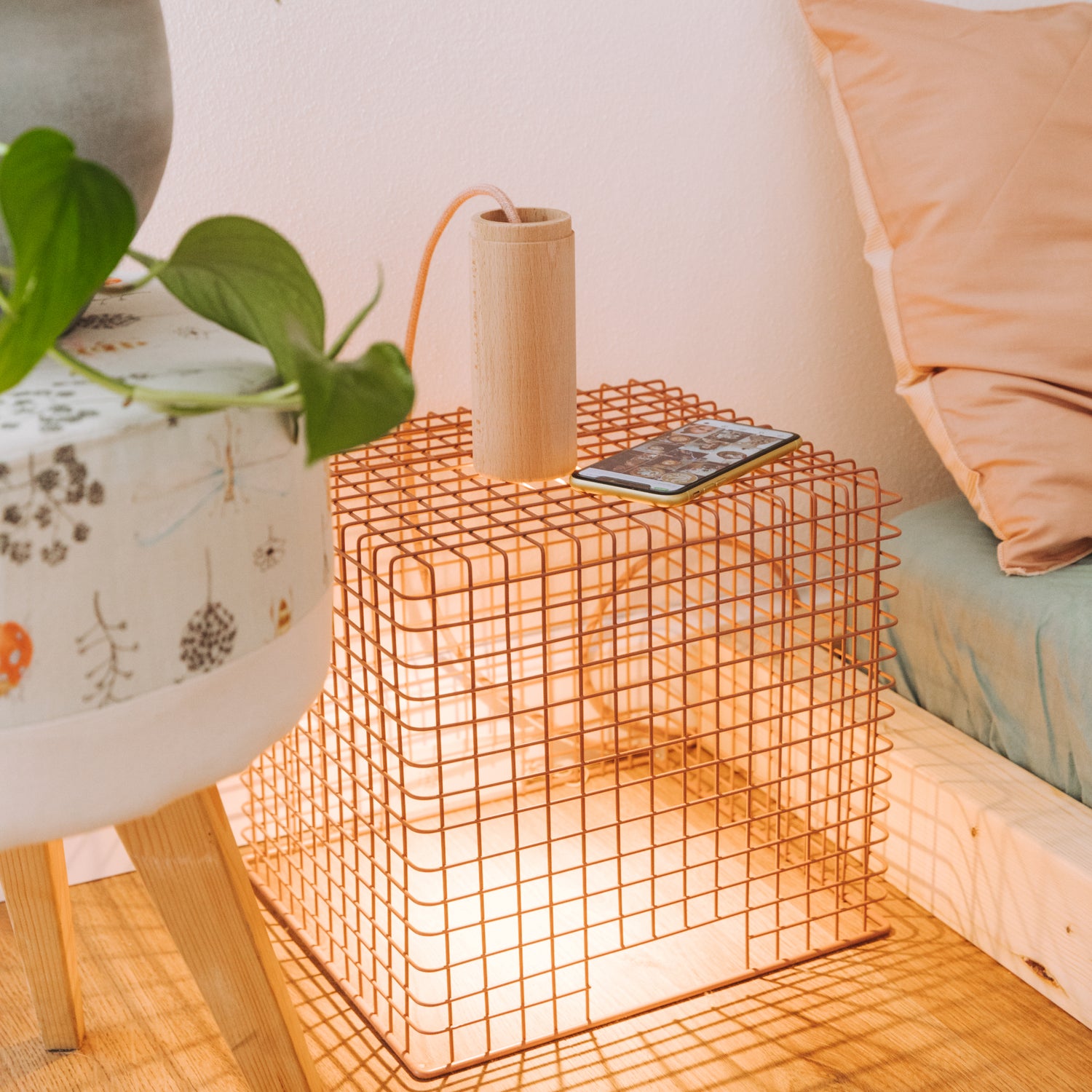 abat-jour nabè in legno massello made in Italy luce per bambini di design