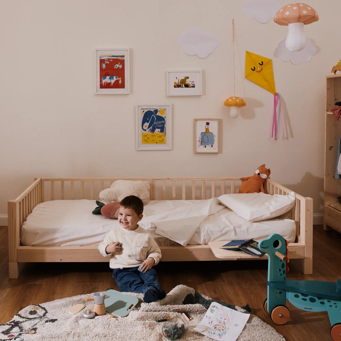Mitwachsendes Montessori Bett zero+ Earth