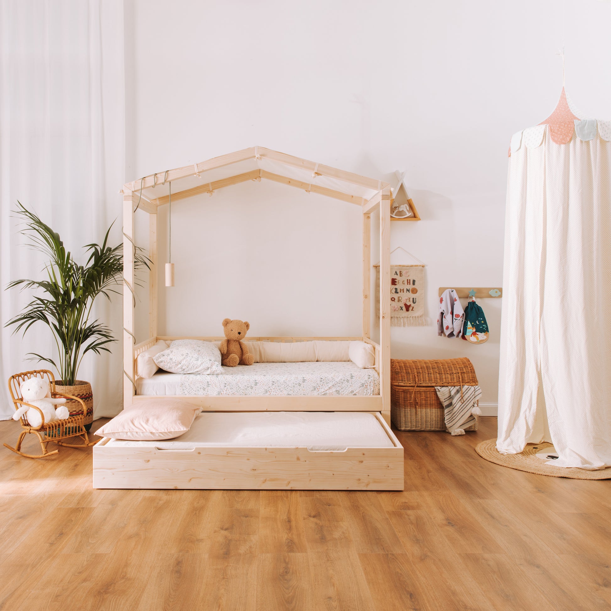 lettino montessoriano zero+ dream con cassettone con secondo materasso 